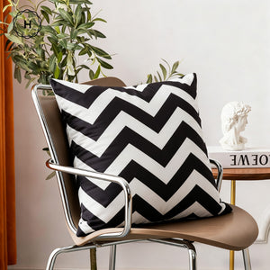 Homlly Patti Art Cushion Cover